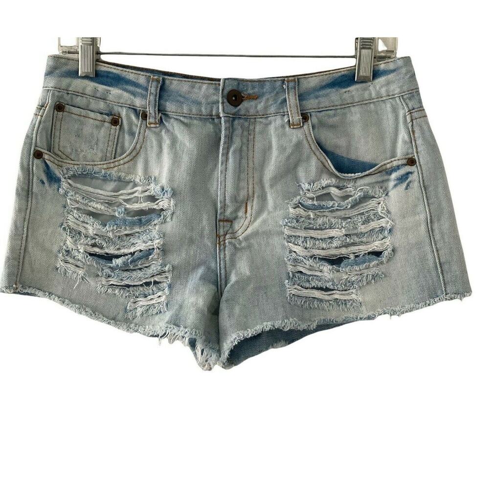 Forever 21 Shorts Womens 28 Light Wash Distressed Ripped